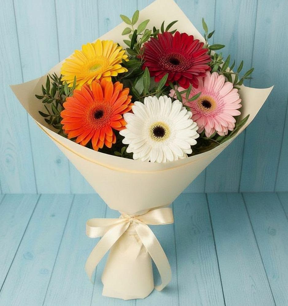 Букет цветов из: Герберы в Лискинском