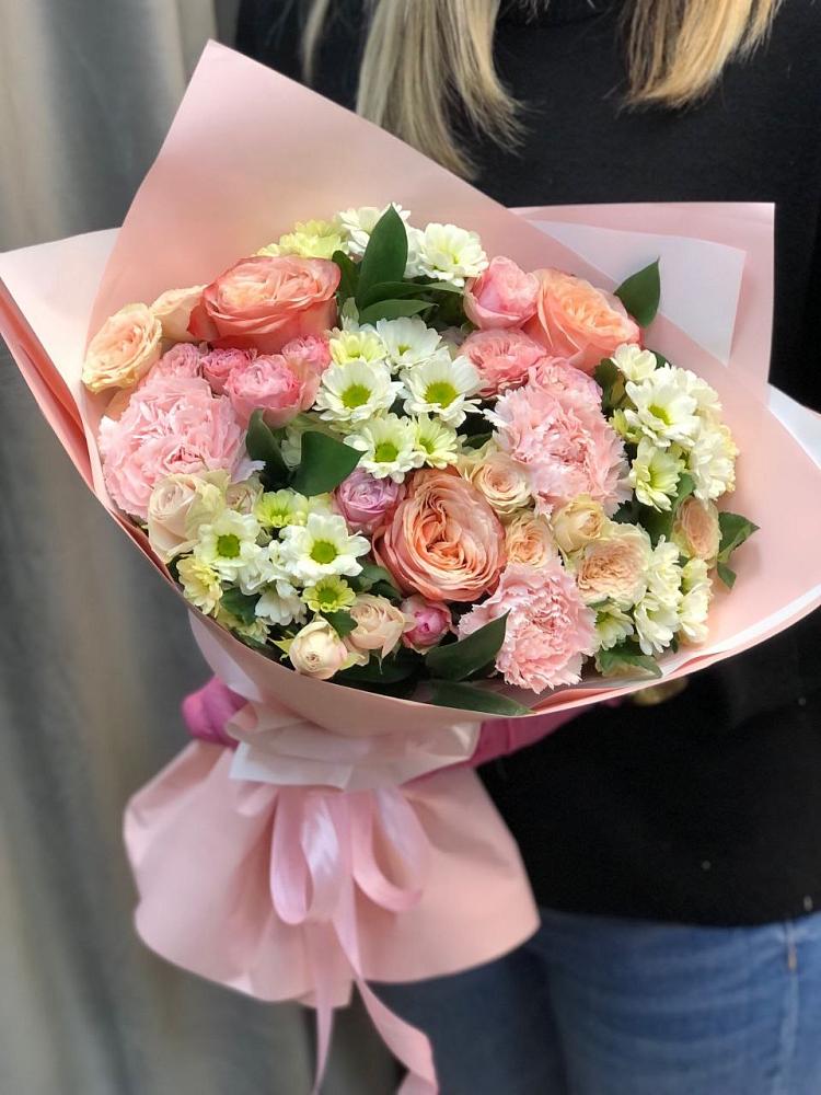 Букет цветов из: Гвоздики, Розы и Хризантемы в Лискинском