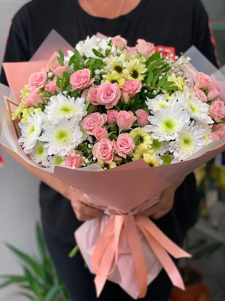 Букет цветов из: Розы и Хризантемы в Лискинском