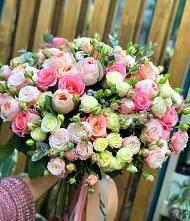 Букет цветов из:  Розы #REPLACE_PRED# Лискинском