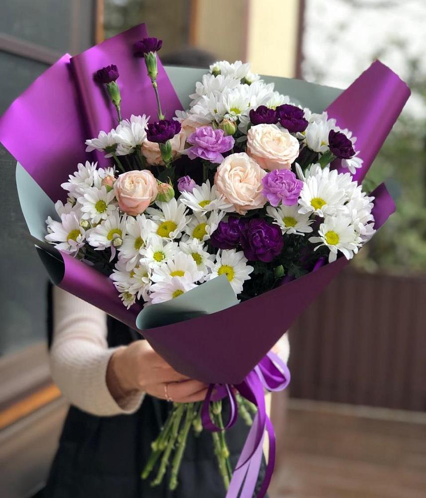 Букет цветов из: Хризантемы, Гвоздики и Розы в Лискинском