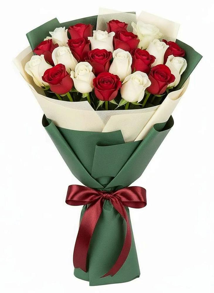 Букет Микс из красных и белых роз в Лискинском