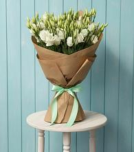 Букет цветов из:  Лизиантусы в Лискинском