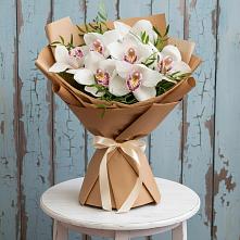 Букет цветов из:  Орхидеи и Розы в Лискинском
